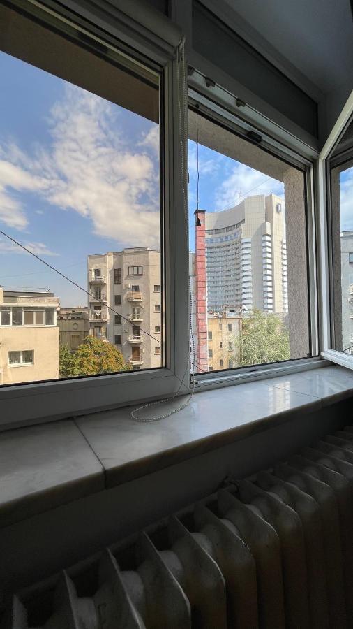 Terrace Balcony Downtown Delight Old Town Oasis City Center Universitate Square Old Town Bukarest Eksteriør billede